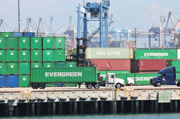 us-container-port-traffic