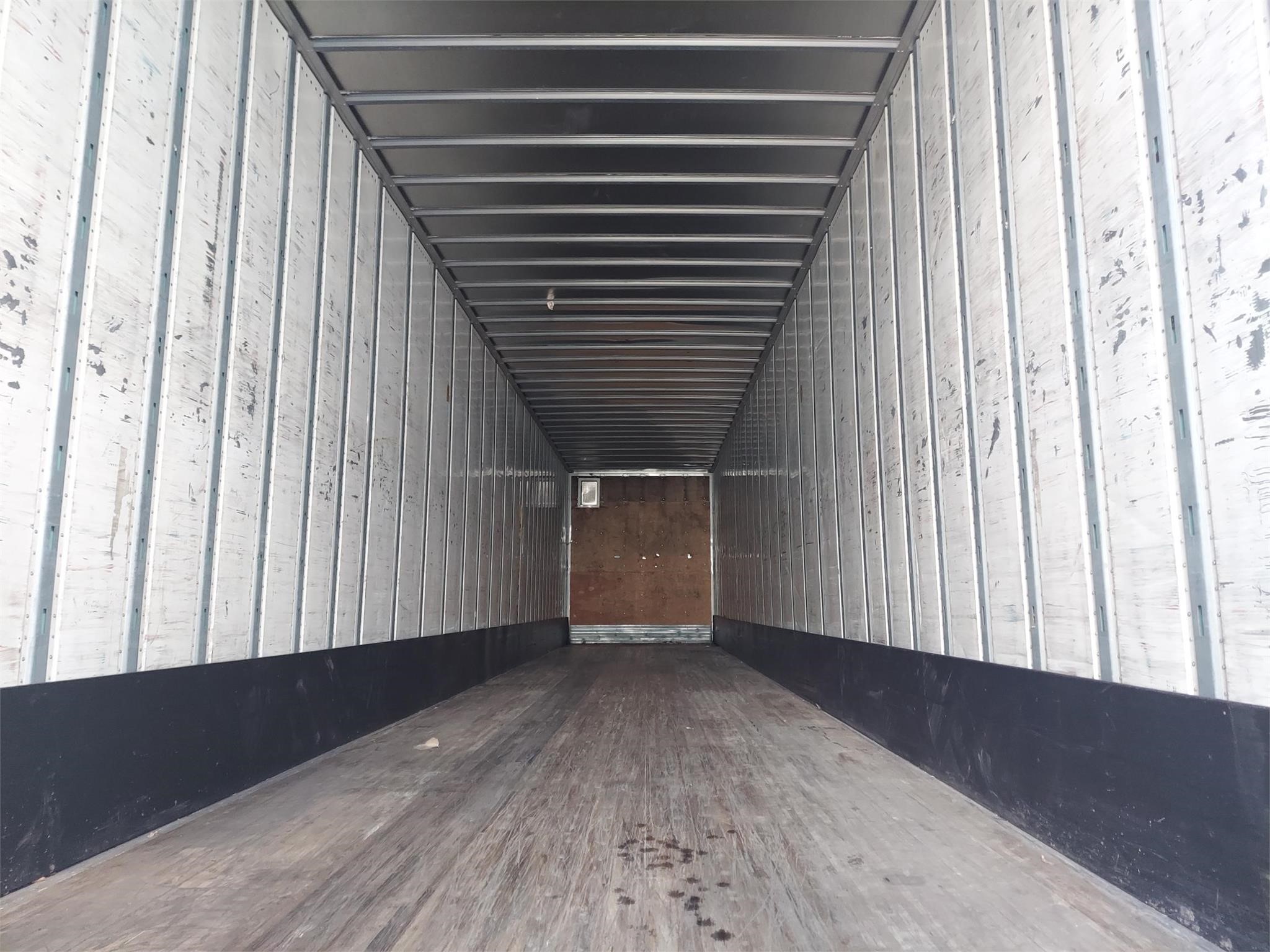 2005 UTILITY 53' 2 AXLE AIR RIDE SLIDE HIGH CUBE DRY VAN - image 5 of 6