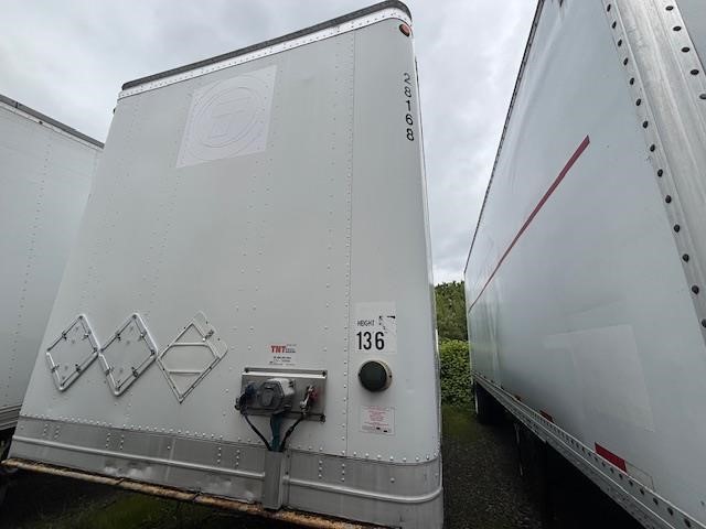 2001 WABASH 28' DRY VAN WITH 5500LB LIFTGATE - image 3 of 6