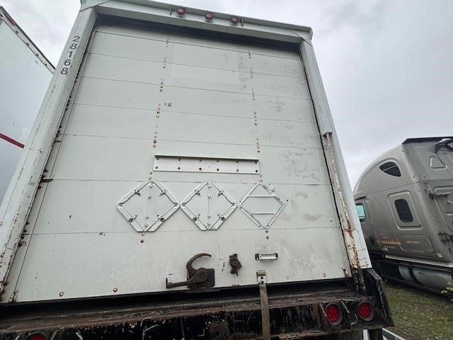 2001 WABASH 28' DRY VAN WITH 5500LB LIFTGATE - image 6 of 6
