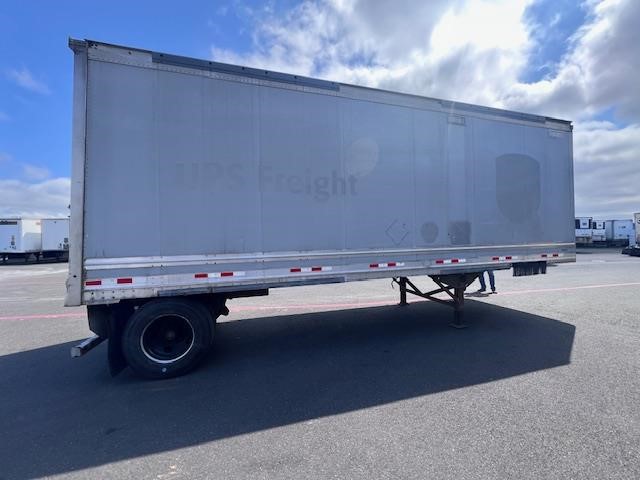 2010 GREAT DANE 28' ROLL DOOR DRY VAN - image 4 of 6