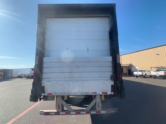 2012 HYUNDAI 48' ROLL DOOR REEFER W/5500 LB LIFT GATE - image 6 of 6