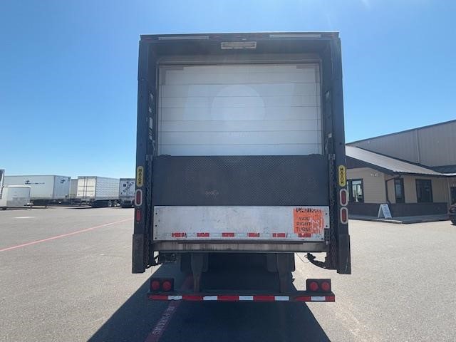 2013 UTILITY 48' TANDEM AIR RIDE ROLL DOOR REEFER - image 6 of 6