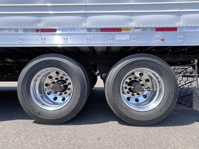 2026 UTILITY 53' TANDEM AIR RIDE SWING DOOR REEFER - image 5 of 6